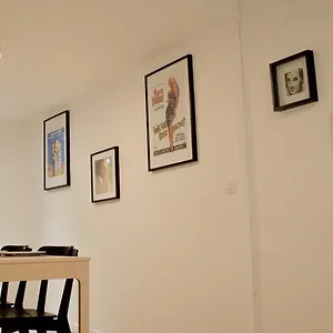 Appartement Parisien Branche A 10 Min De Bastille, Parijs